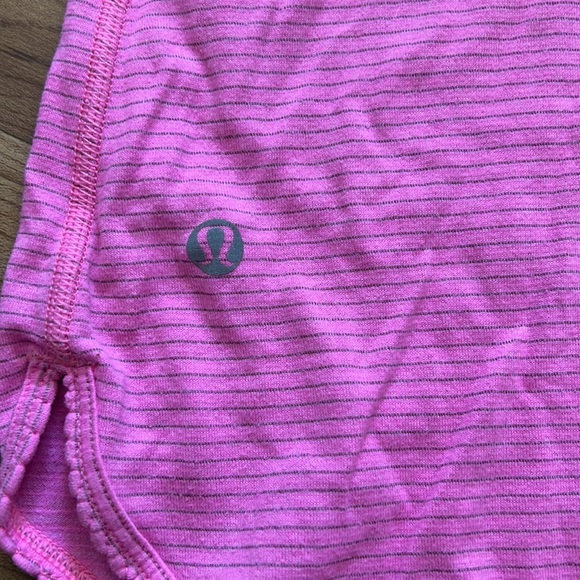 Lululemon singlet tank - Picture 3 of 3